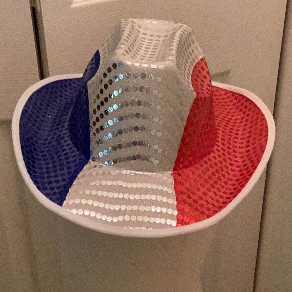 🇺🇸NWT Gorgeous Sequin Fun Cowboy Style Hat Closet Must Have 🇺🇸